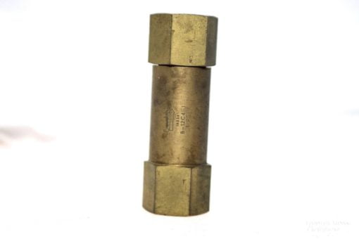 SWAGELOK COMPANY 183361 B-12C4-1 1 PSI BRASS CHECK VALVE 3/4 FNPT NEW! (F73) 1