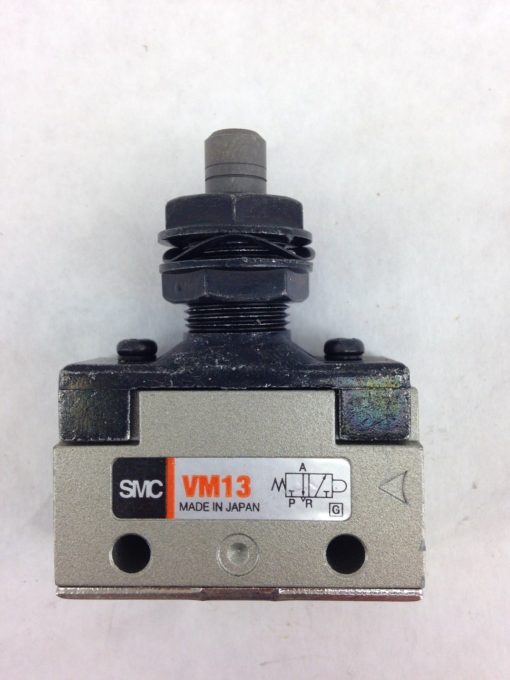 SMC VM13 VALVE AND SWITCH (A839) 1