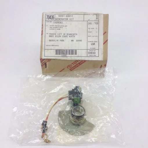 NIB! GENUINE TOYOTA 19251-63011 GENERATOR KIT FAST SHIPPING!!! (F20) 1