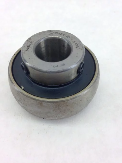 NSK UC202-10S BALL BEARING INSERT (H2) 2