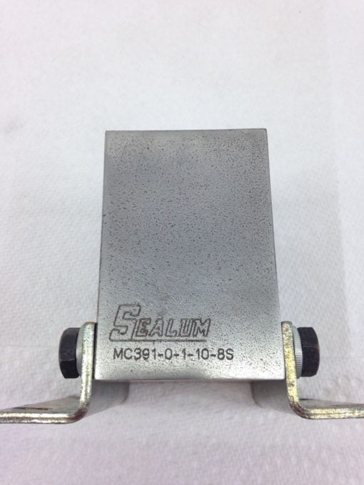 USED SEALUM SURFACE MOUNTED VALVE MC391-0-1-10-8S FAST SHIPPING (A201) 2