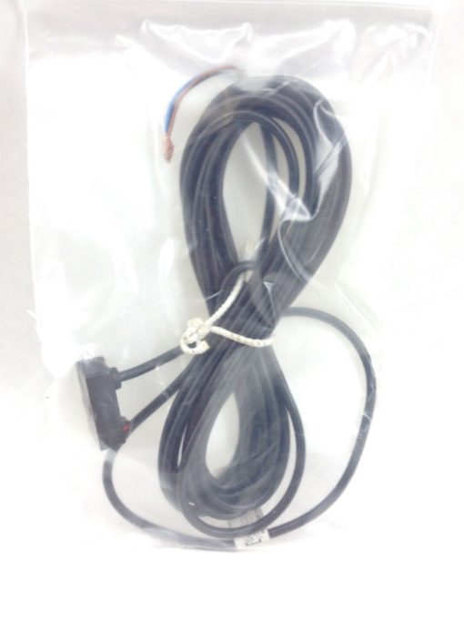 SHIELD FTVF83E2 PROXIMITY SENSOR SWITCH 10~30VDC / 3m with FA52-0040 (A843) 2